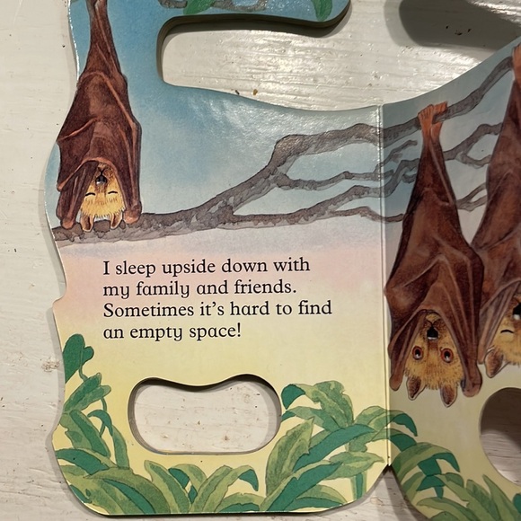 NWOT Vintage Reader’s Digest Collection hooka book Bats hardcover board book - Picture 5 of 10